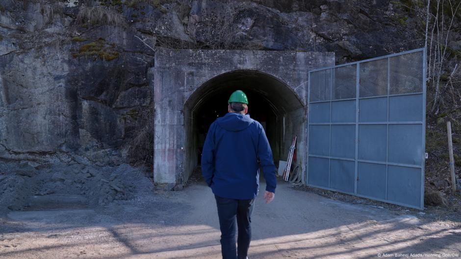 Norveç'te bir madenin girişi