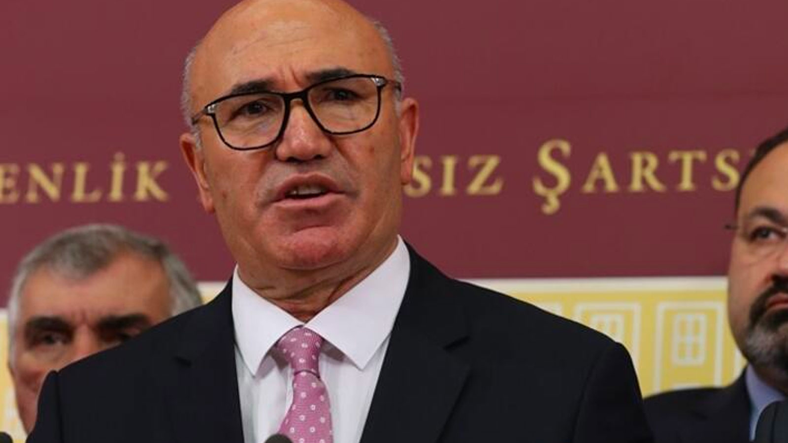 mahmut tanal chp iktidarinda turkiye esit onurlu guclu bir avrupa ulkesine donusecek 2LD2rMaQ.jpg