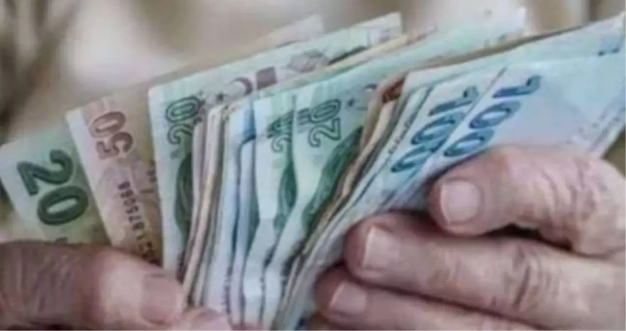 memur ve emeklinin ocak zammi ne kadar olacak zamli maas fiyatlari belli oldu mu iste konusulan rakamlar aZzW7VJn.jpg
