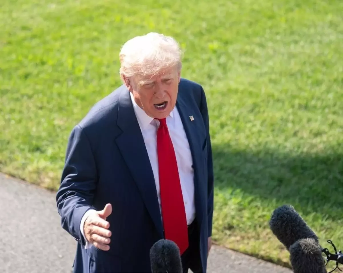 trump misirda baris zirvesine katildi pxdbbynK.jpg