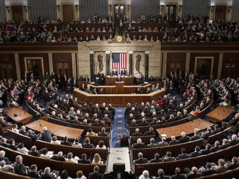 ABD’de savaş yetkisi krizi: Senato Trump’a sınır çizdi