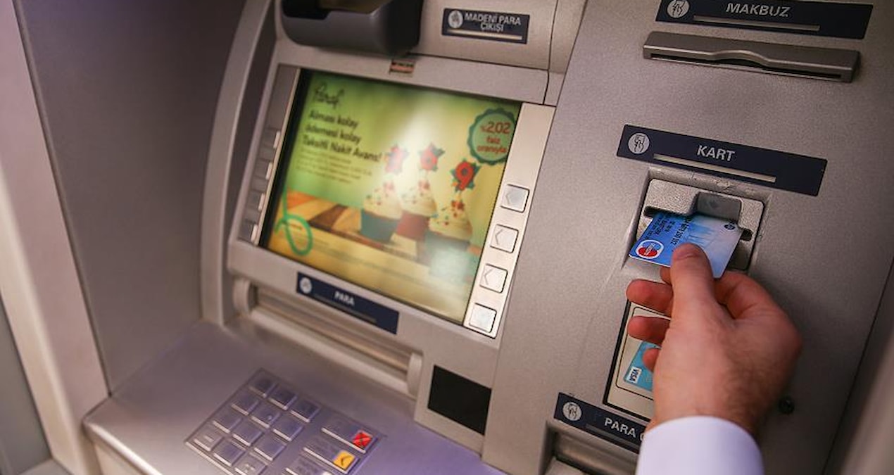 ATM’den kartla para çekmek tarihe karışıyor