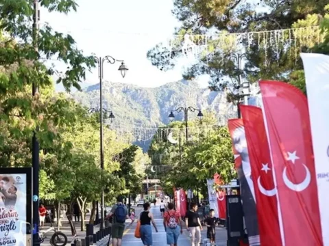 Denizli camlik bulvarinda keyifli pazar 9JyhGAfW