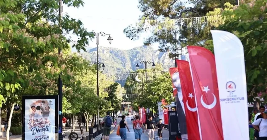 Denizli camlik bulvarinda keyifli pazar 9JyhGAfW