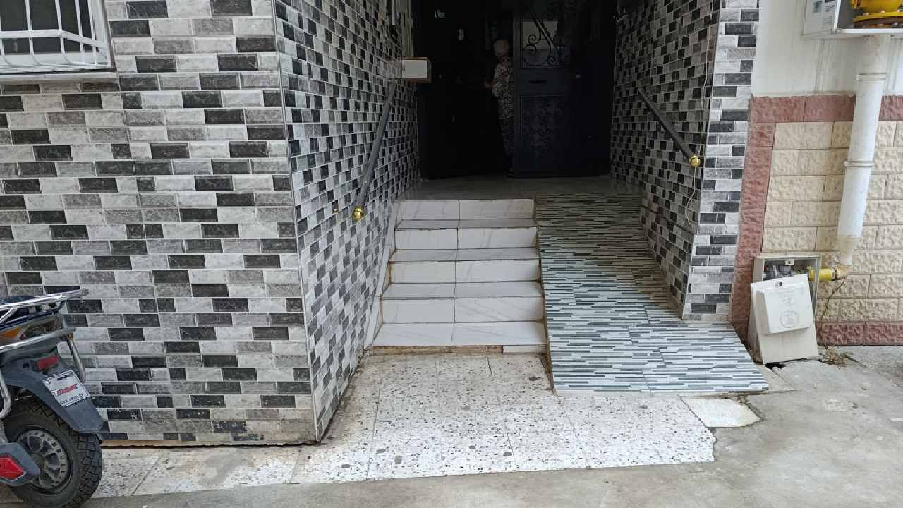 Dini nikahli esini kacarken vahsice katletti polis her yerde o katili ariyor IjlFDiPN